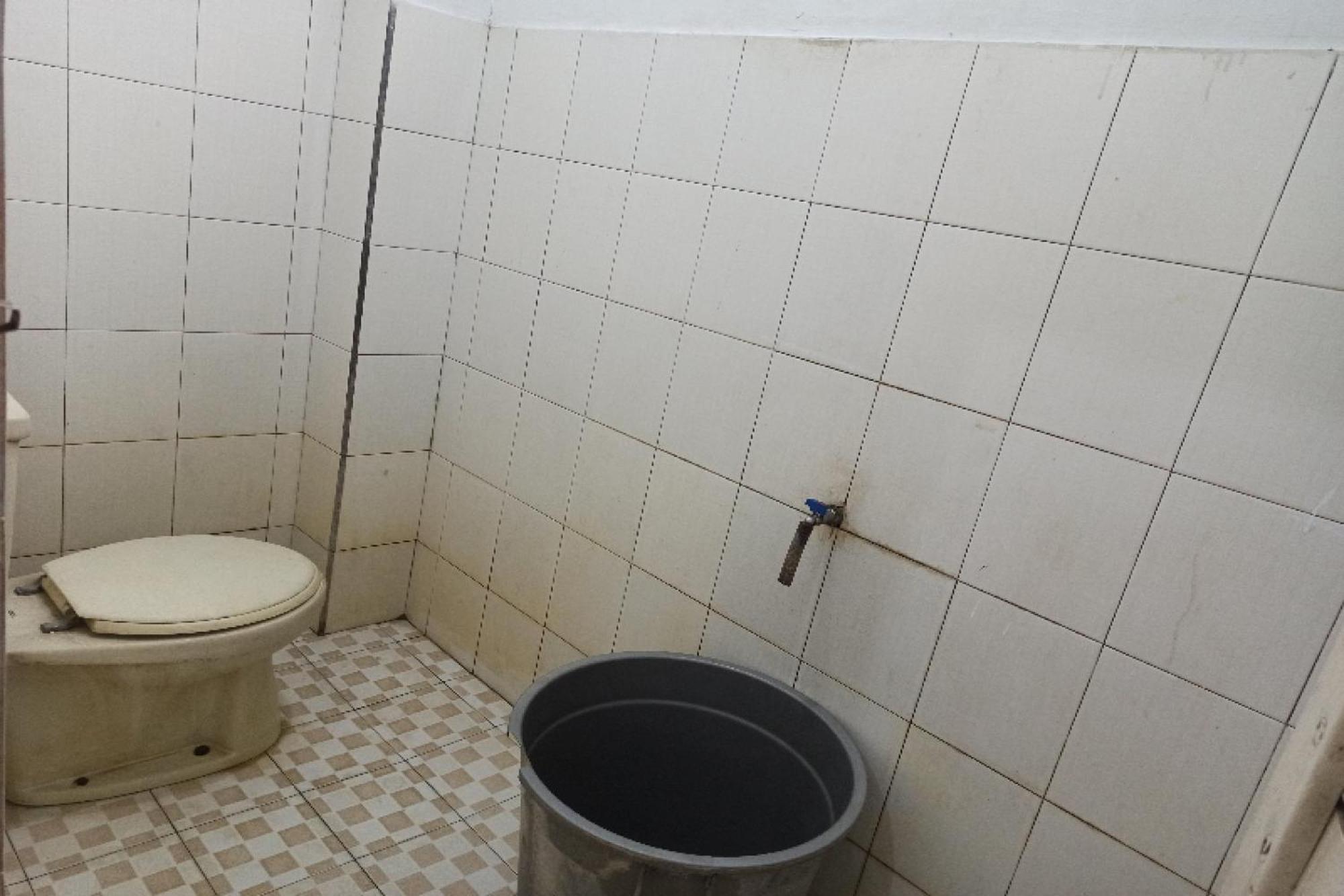 Oyo Life 91339 Pondok Kost Aulia Syariah Garut Extérieur photo
